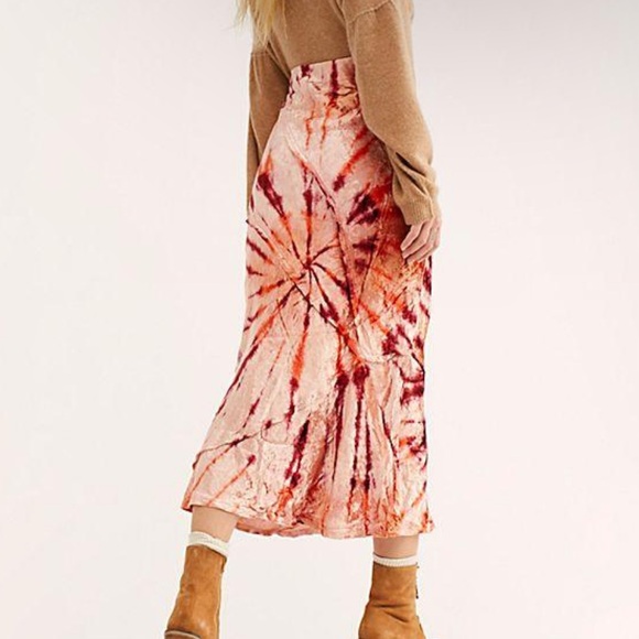 Free People sz Large Serious Swagger velvet tie-dye midi skirt - Picture 2 of 6